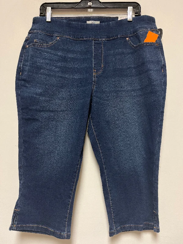 women's denim jeans with frayed edgesJeans Cropped By Croft And Barrow  Size: 16