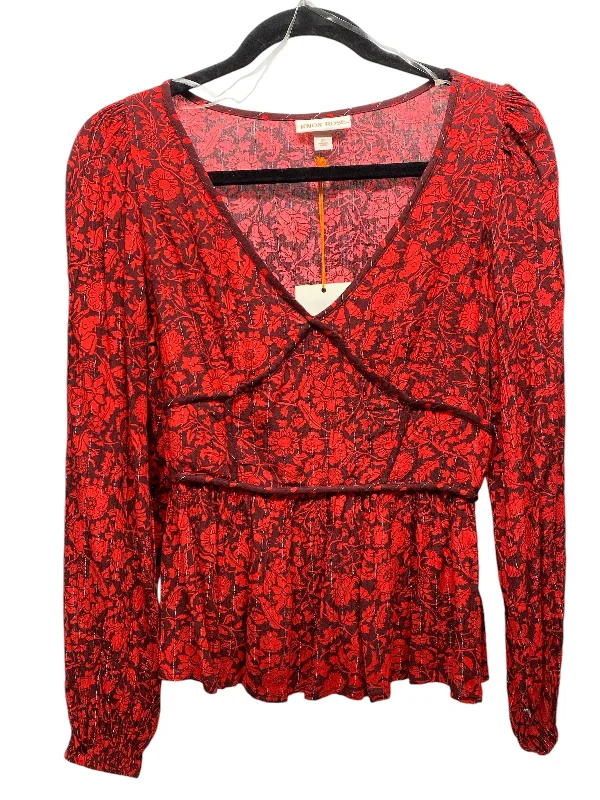 women's tops for those who want to wear versatile pieces that can be dressed up or downTop Long Sleeve By Knox Rose In Red, Size: Xs