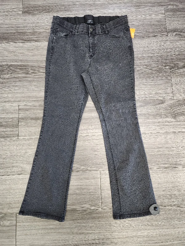 women's denim jeans for a vintage styleJeans Flared By Venezia  Size: 18