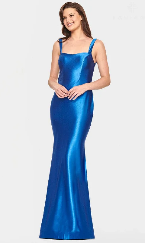 Shift DressFaviana S10809 - Scoop Neck Satin Evening Gown