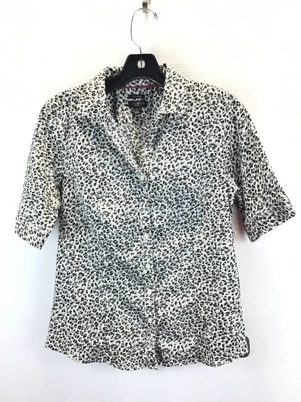 women's tops for vintage fashion enthusiastsAnimal Print Top Short Sleeve Talbots, Size 10