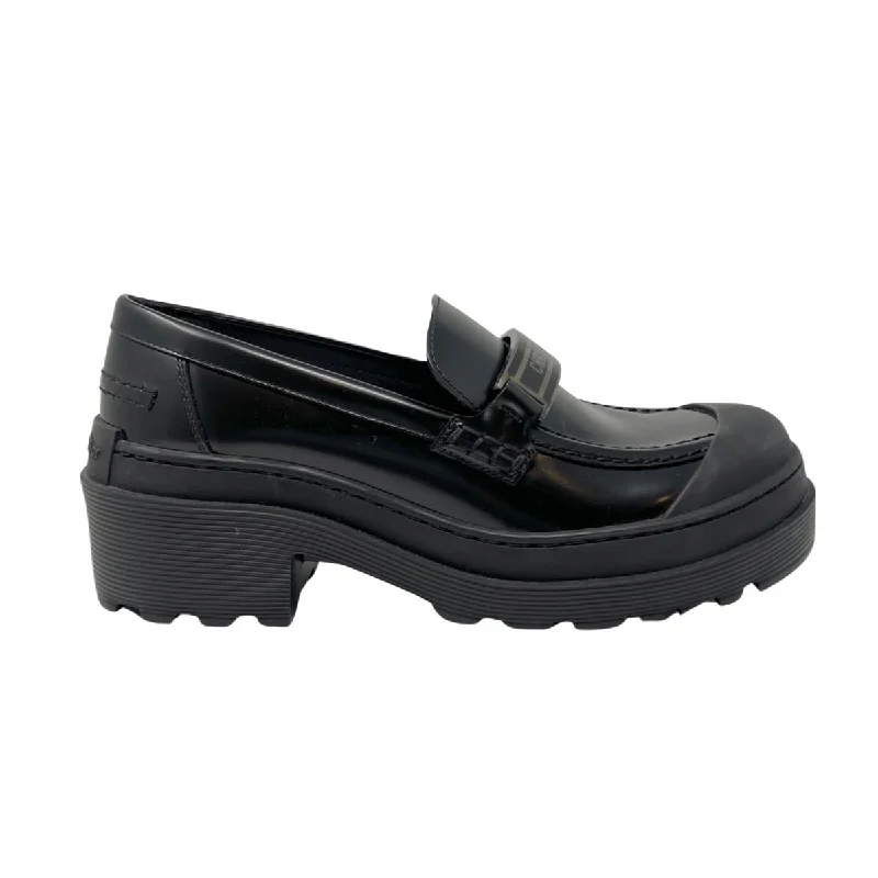 Scoop-Neck DressChristian Dior Loafers